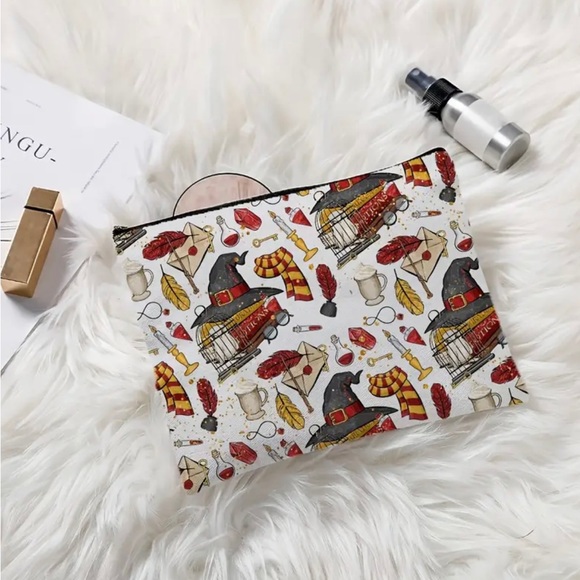 Harry Potter Zipper Pouch - Picture 7 of 9